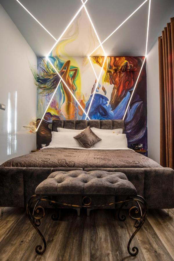 Vila Eden Boutique Hotel Korce Extérieur photo