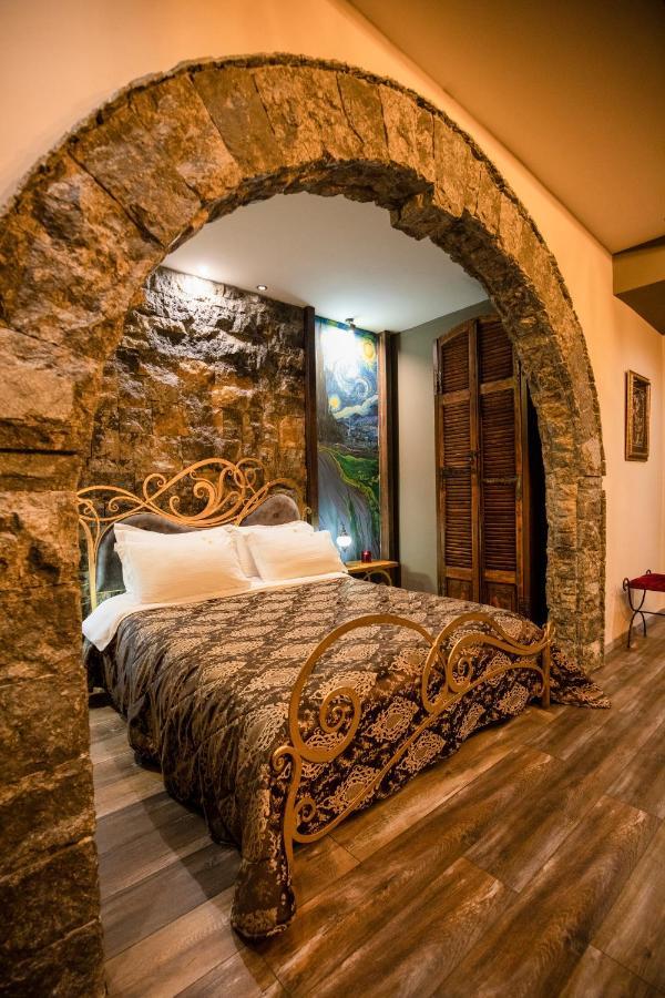 Vila Eden Boutique Hotel Korce Extérieur photo