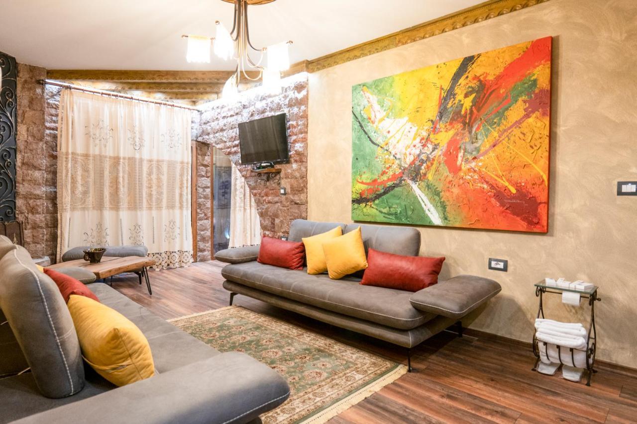 Vila Eden Boutique Hotel Korce Extérieur photo