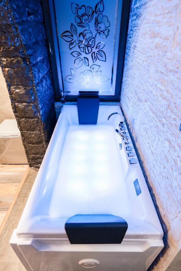 Vila Eden Boutique Hotel Korce Extérieur photo