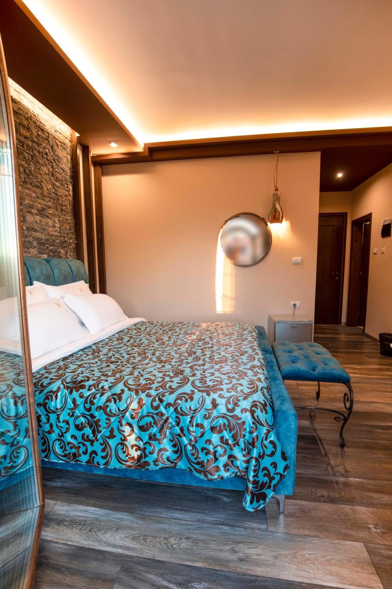 Vila Eden Boutique Hotel Korce Chambre photo